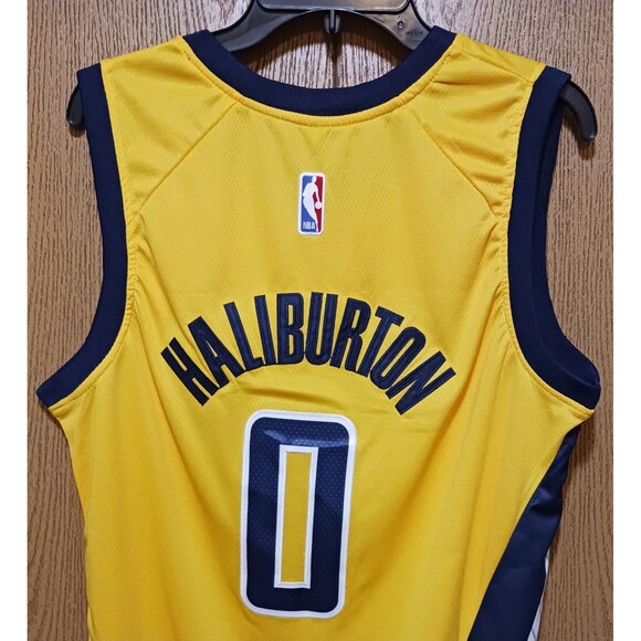 Tyrese Haliburton (Jordan)-(Pacers)-(Jersey)-(Yellow)-(Good Cond.)-(XL)-$110.00 - Picture 7 of 13